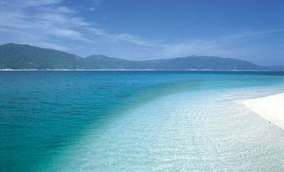 求海南三亞旅游攻略！海南三亞有哪些必玩景點？怎么安排？玩幾天合適？怎么玩省心省力還省錢？有沒有合適的當地導游推薦下？
